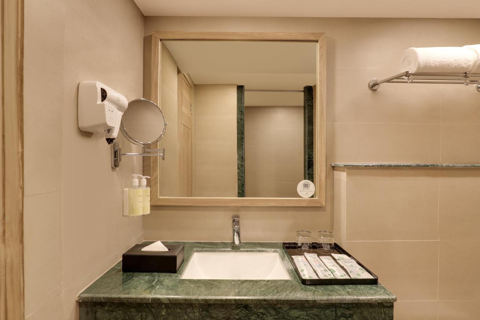 Lemon Tree Hotel, Rishikesh Luaran gambar